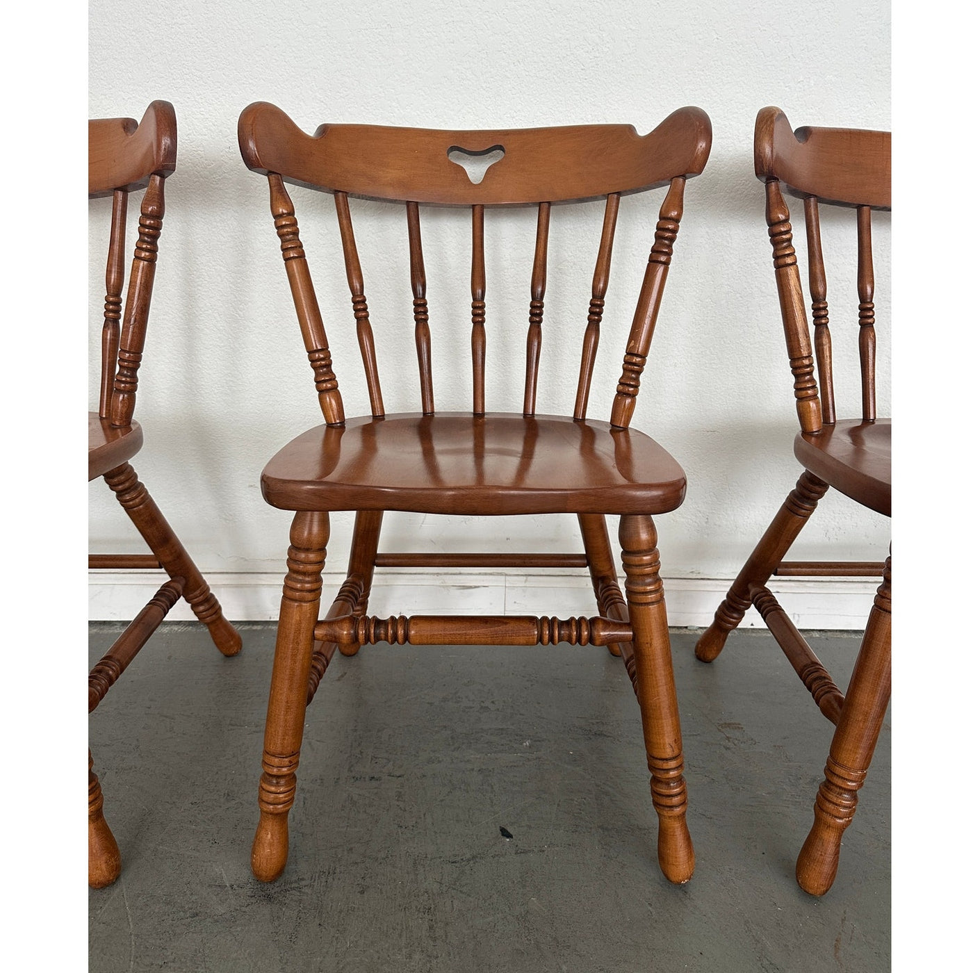 Vintage Tell City Andover Maple Spindle Back Chair (Set of 4)