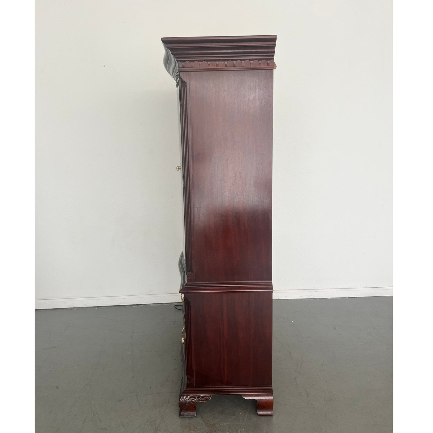 Vintage Thomasville 18th Century Collection Armoire