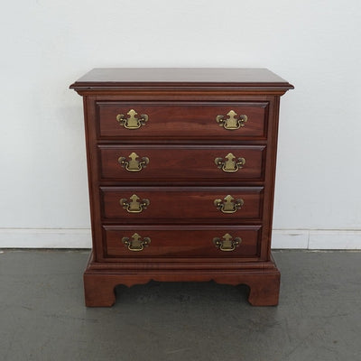 Vintage American Drew Traditional Mahogany 4-Drawer Nightstand