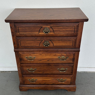Vintage Broyhill Lenoir House 5-Drawer Oak Dresser