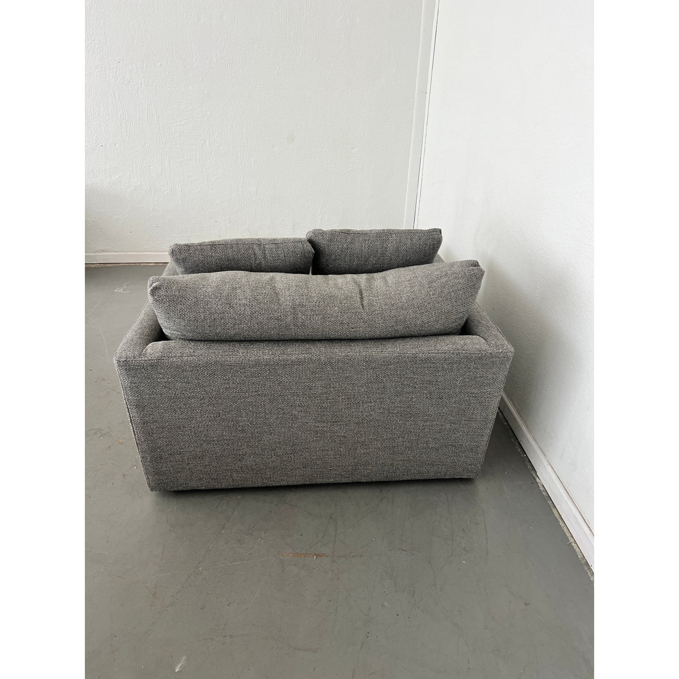 Crate and Barrel Deep Chaise Lounge
