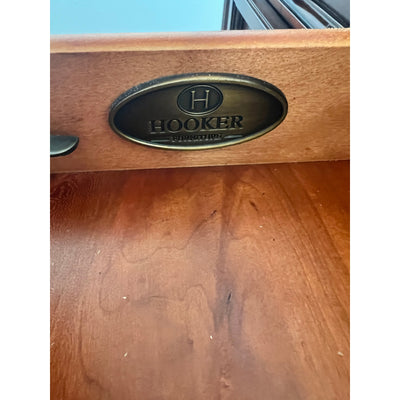 Hooker Furniture Leesburg Executive Desk