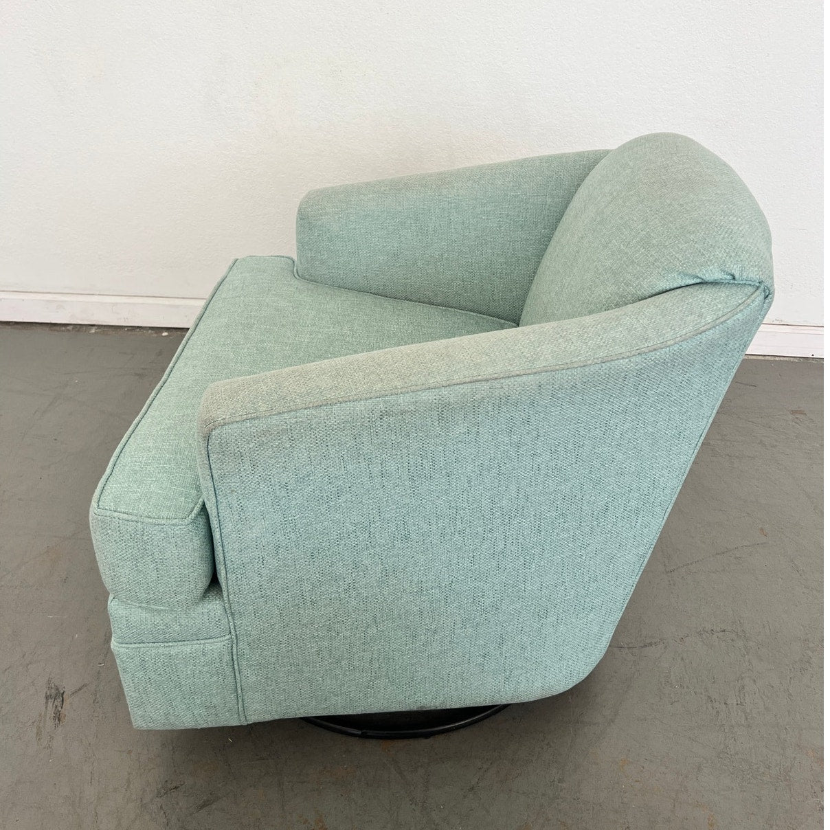 My Coastal Home Aqua Swivel Barrel Chair