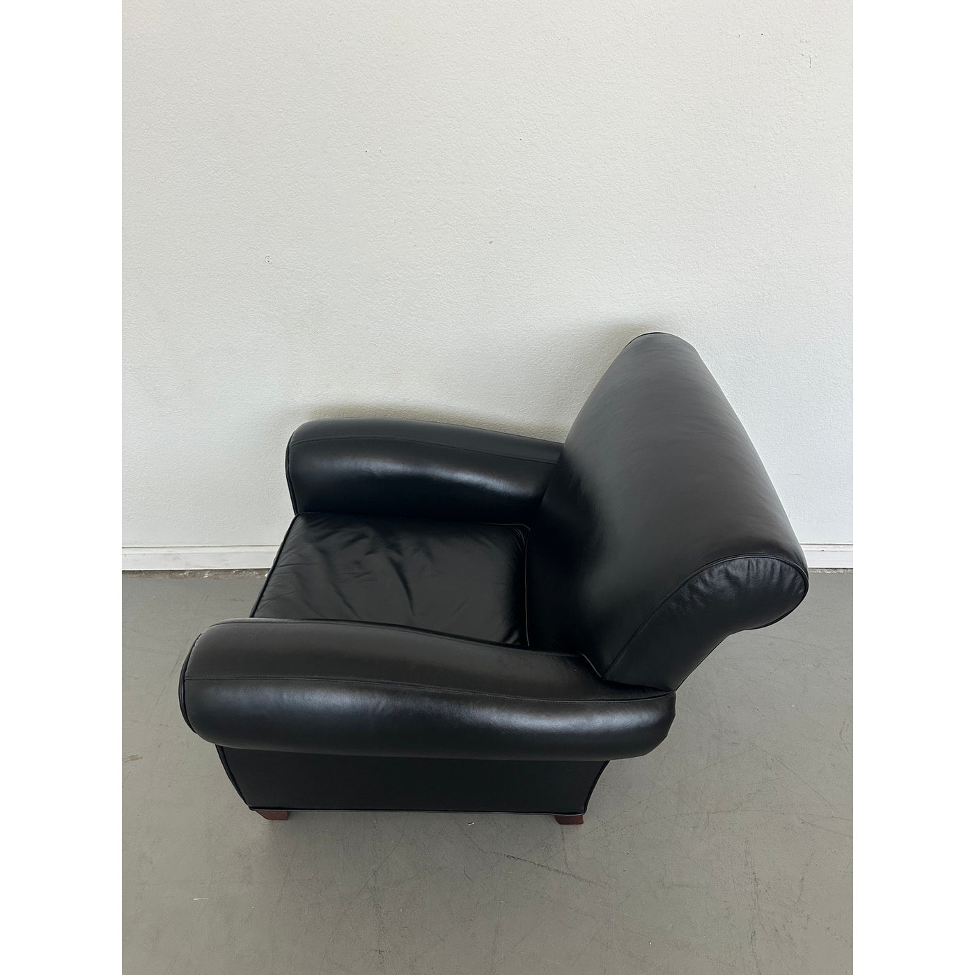 Pottery Barn Manhattan Roll Arm Leather Chair