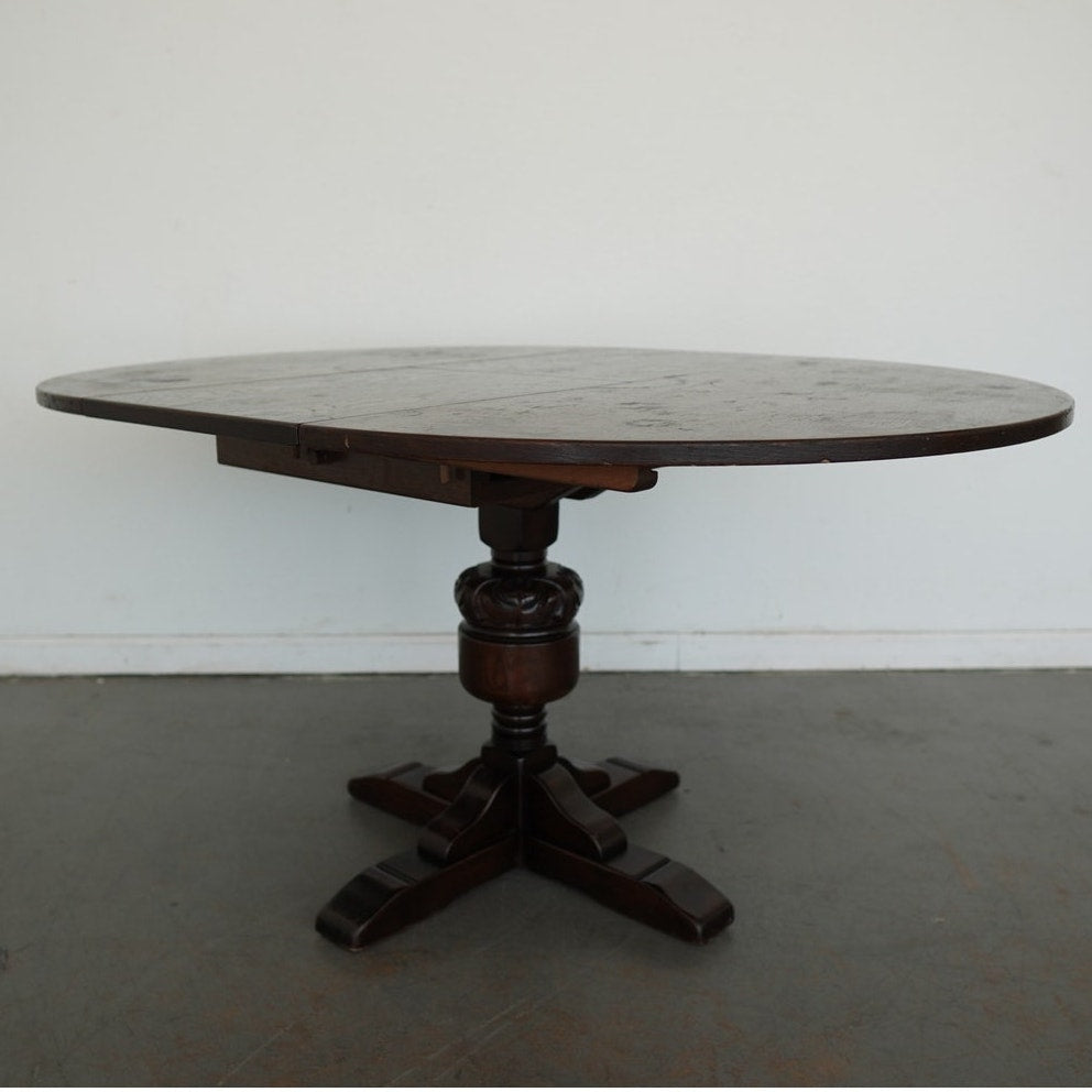 Vintage Jaycee English Oak Extendable Pedestal Dining Table