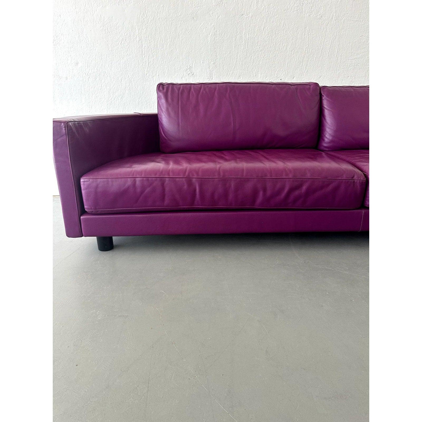 i4 Mariani Leather Sofa