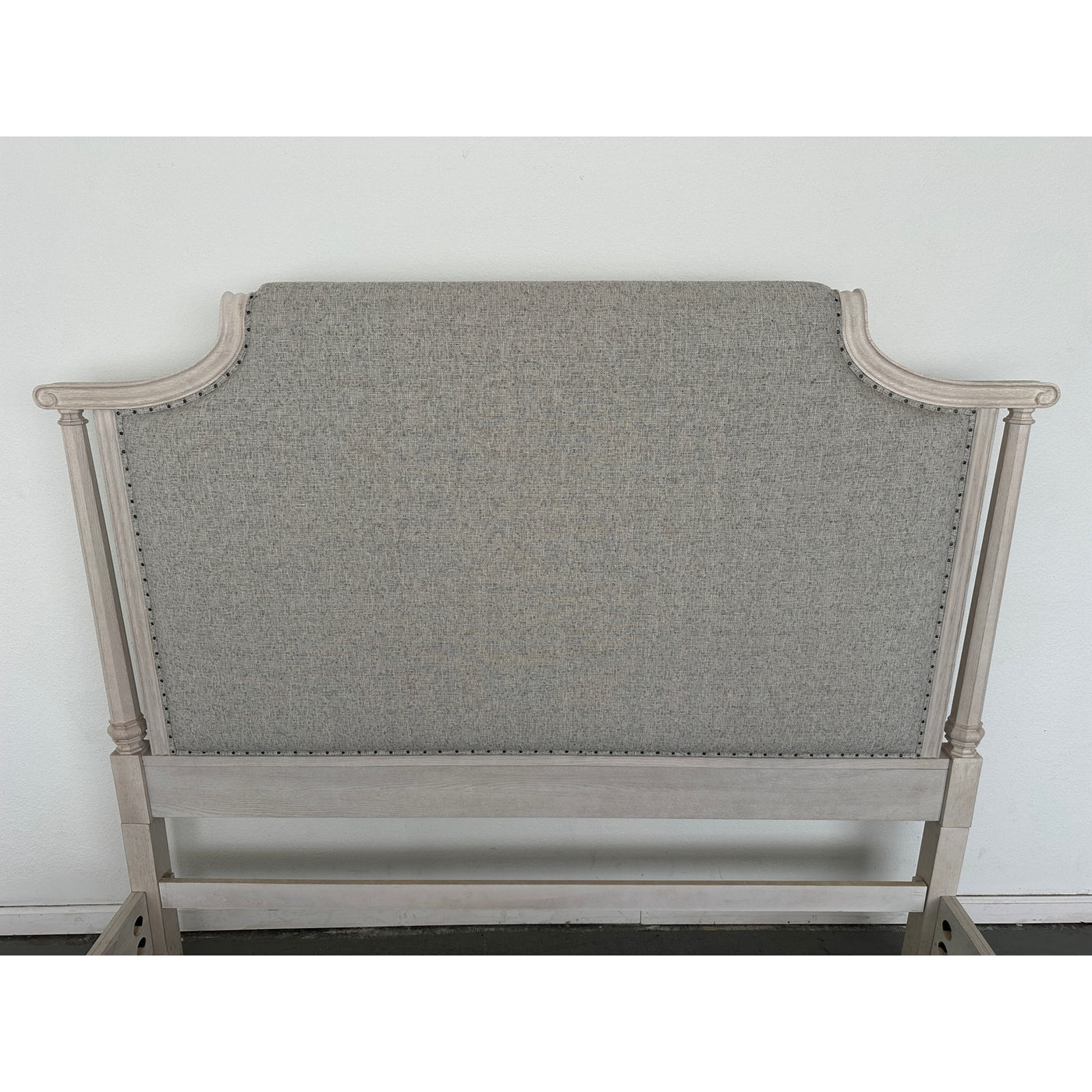 Universal Furniture Bungalow King Bed