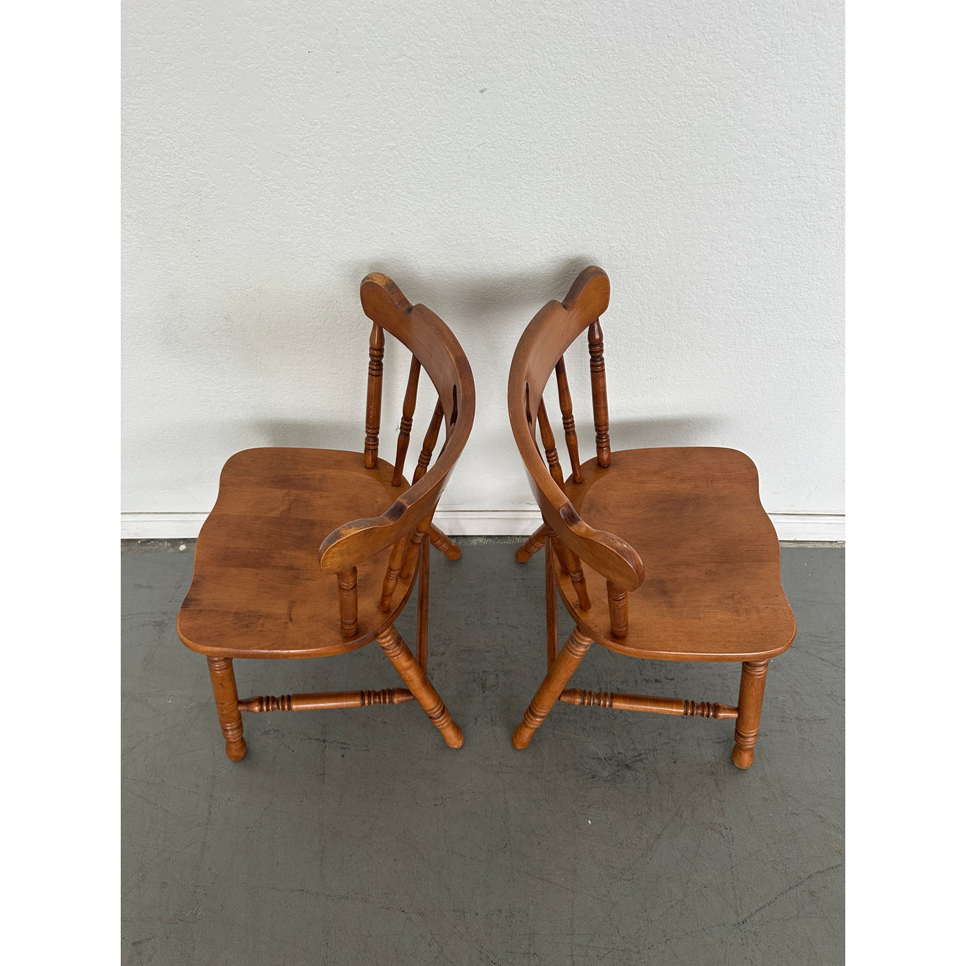 Vintage Tell City Andover Maple Spindle Back Chair (Set of 4)