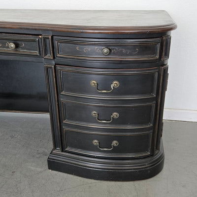 Hooker Furniture Seven Seas Executive Desk