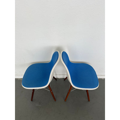 Herman Miller Eames Molded Plastic Side Chair (Set of 4)