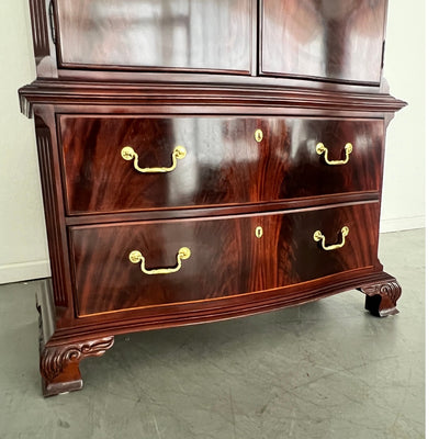Vintage Thomasville 18th Century Collection Armoire