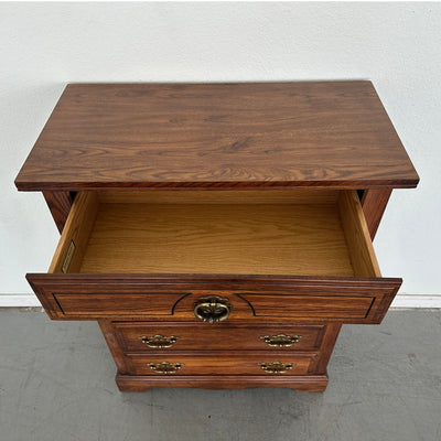 Vintage Broyhill Lenoir House 5-Drawer Oak Dresser