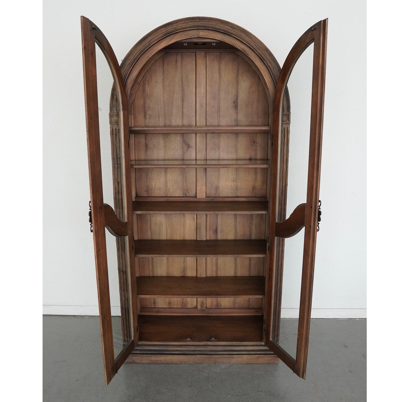 Hooker Furniture Rhapsody Bunching Curio