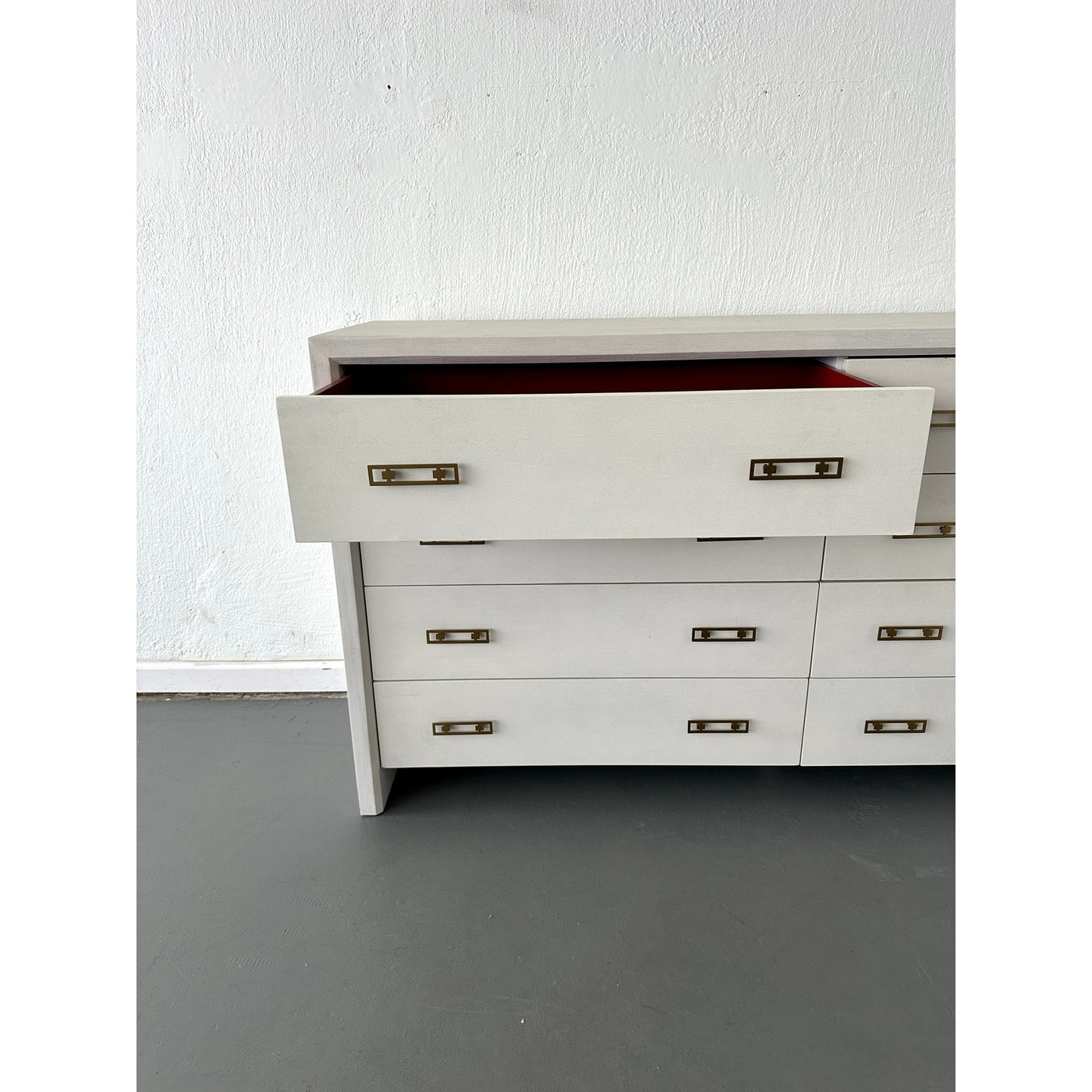 Mitchell Gold Bob Williams Malibu 8 Drawer White Chest