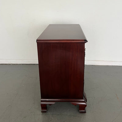 Vintage Thomasville 18th Century Collection Mahogany Lowboy Dresser