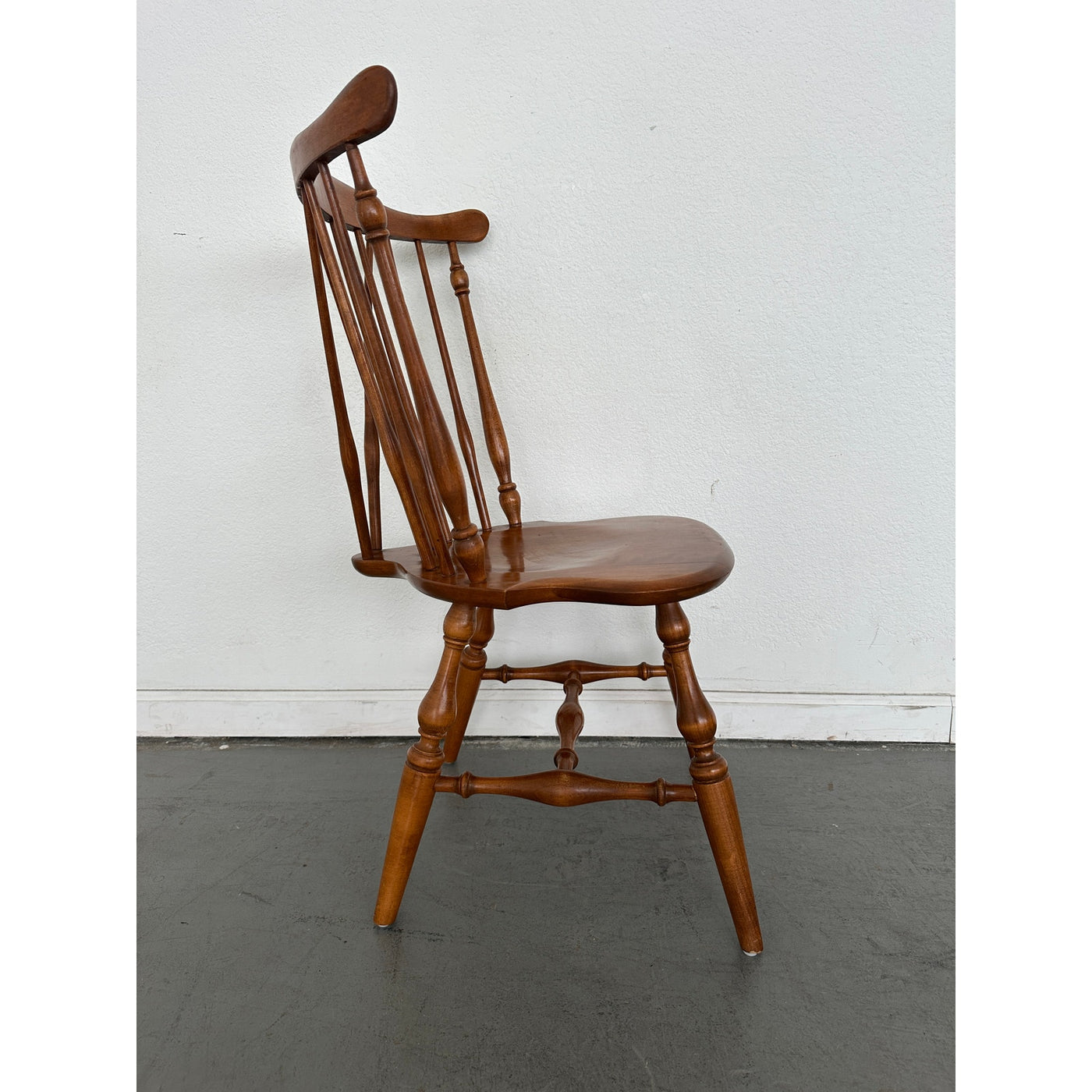 Vintage Fan Back Windsor Side Chairs (Set of 2)