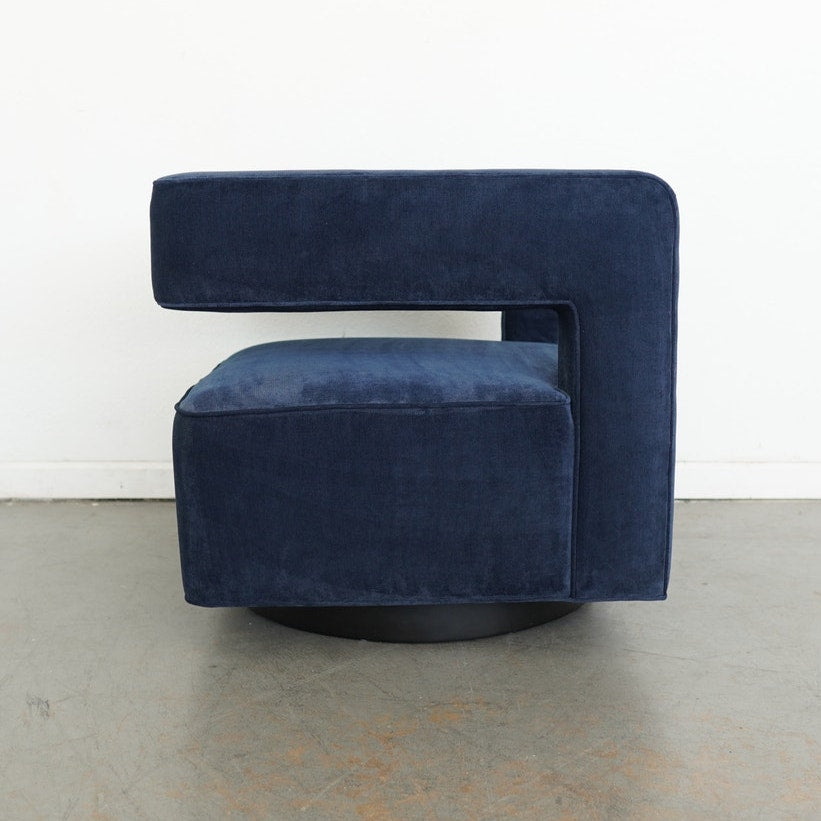 Restoration Hardware Drew Swivel Chair (Set of 2)