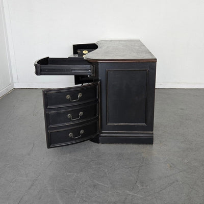 Hooker Furniture Seven Seas Executive Desk