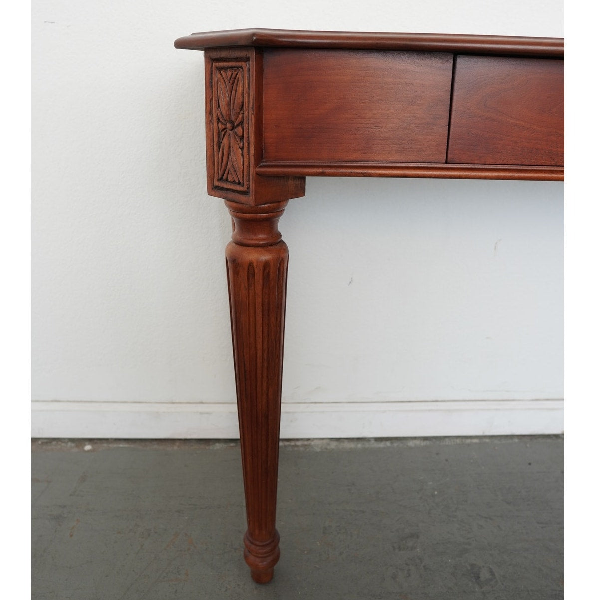 Traditional Mahogany Console Table