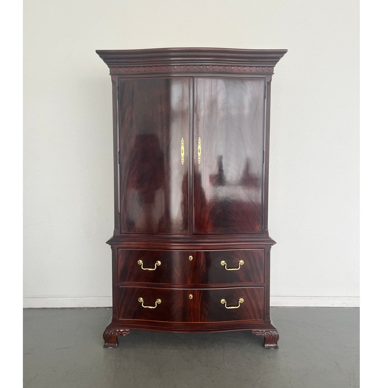 Vintage Thomasville 18th Century Collection Armoire
