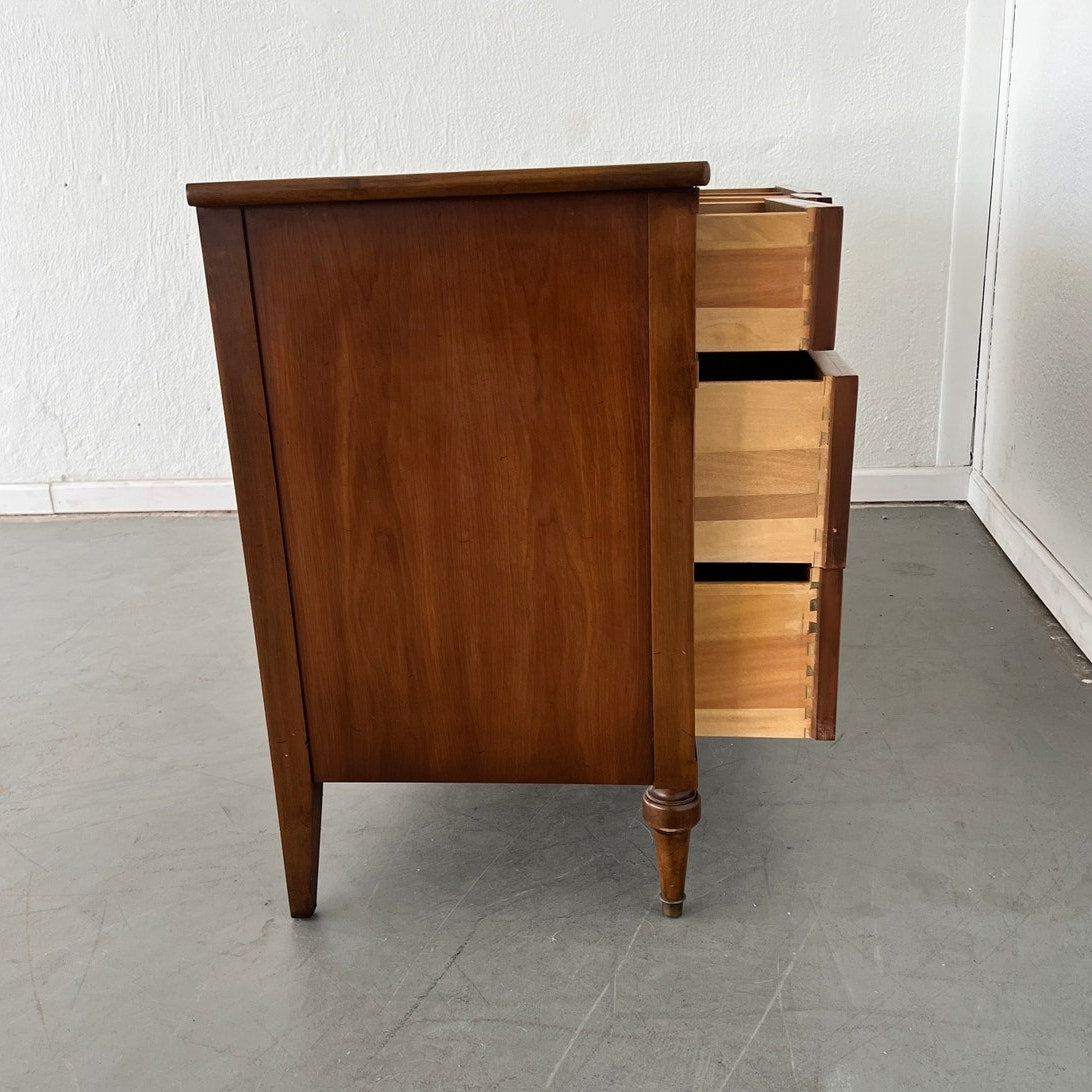 Vintage White Fine Furniture Chest of Drawers with Mirror