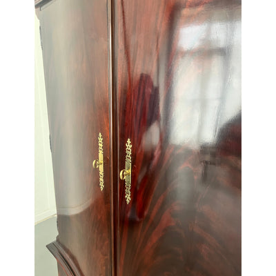 Vintage Thomasville 18th Century Collection Armoire