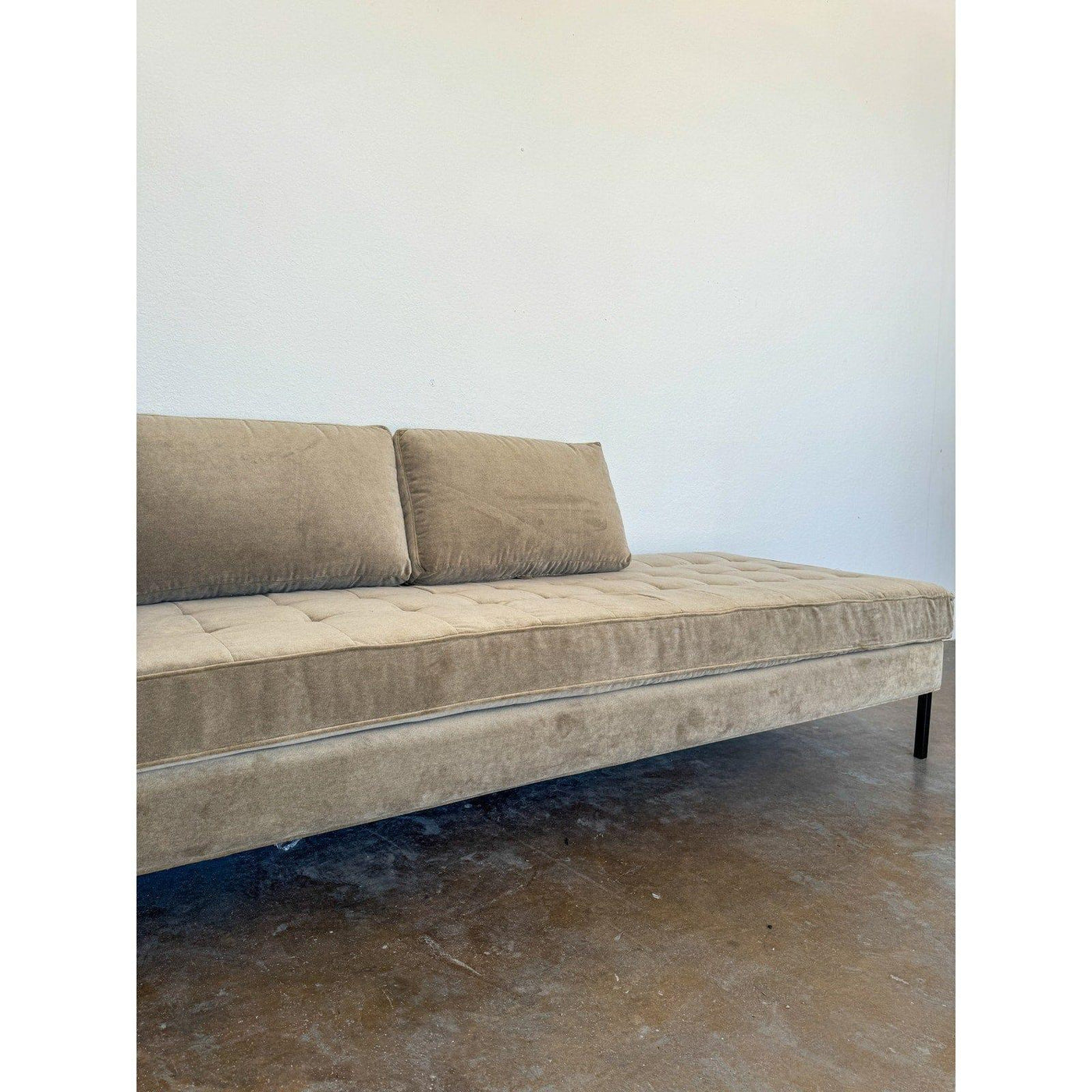 Blu Dot Paramount Daybed Otter Velvet