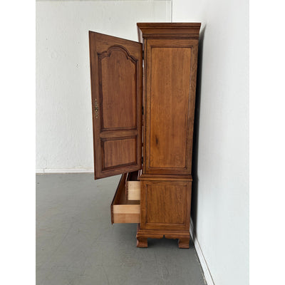 Vintage Thomasville Fisher Park Armoire