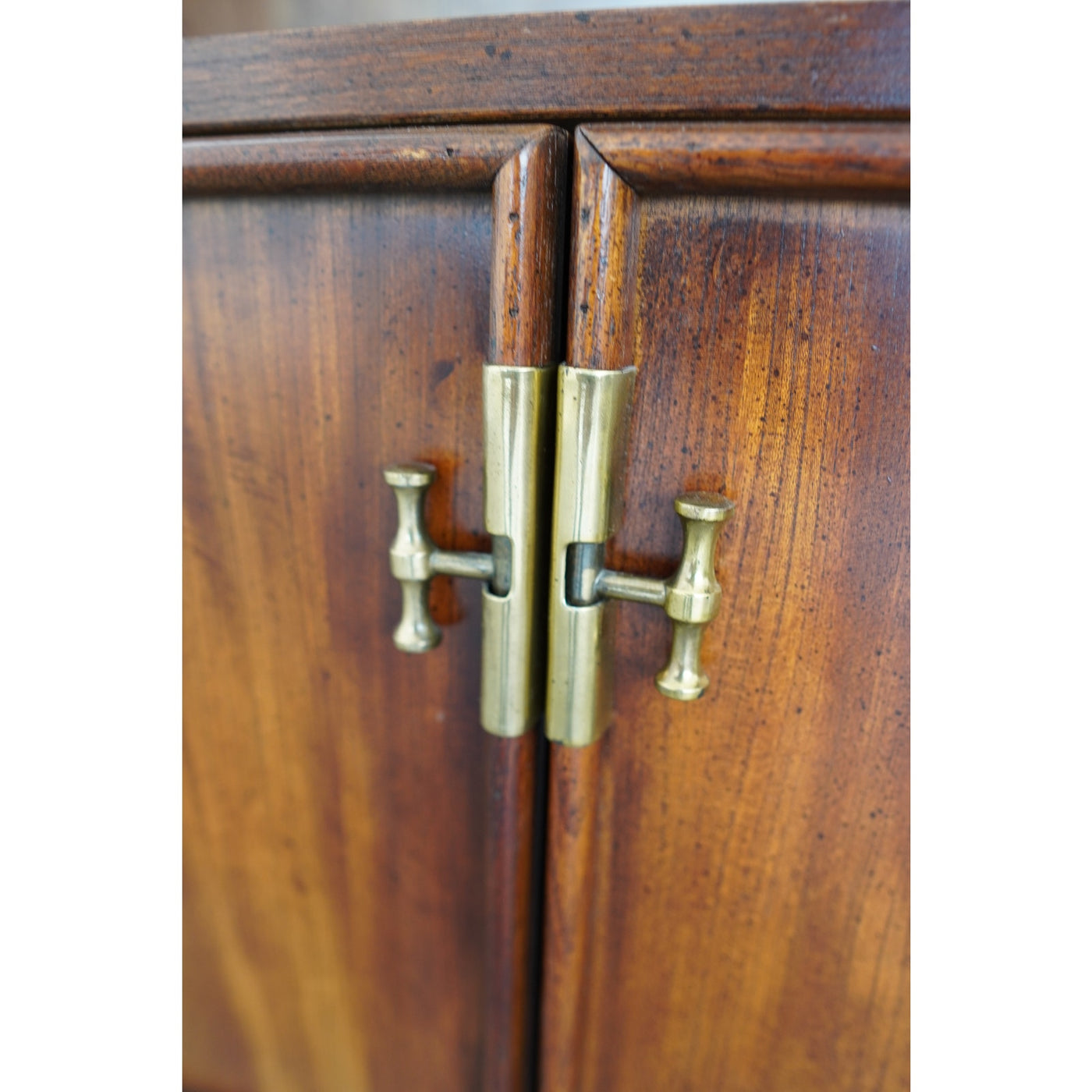 Mid-Century Modern Display Cabinet