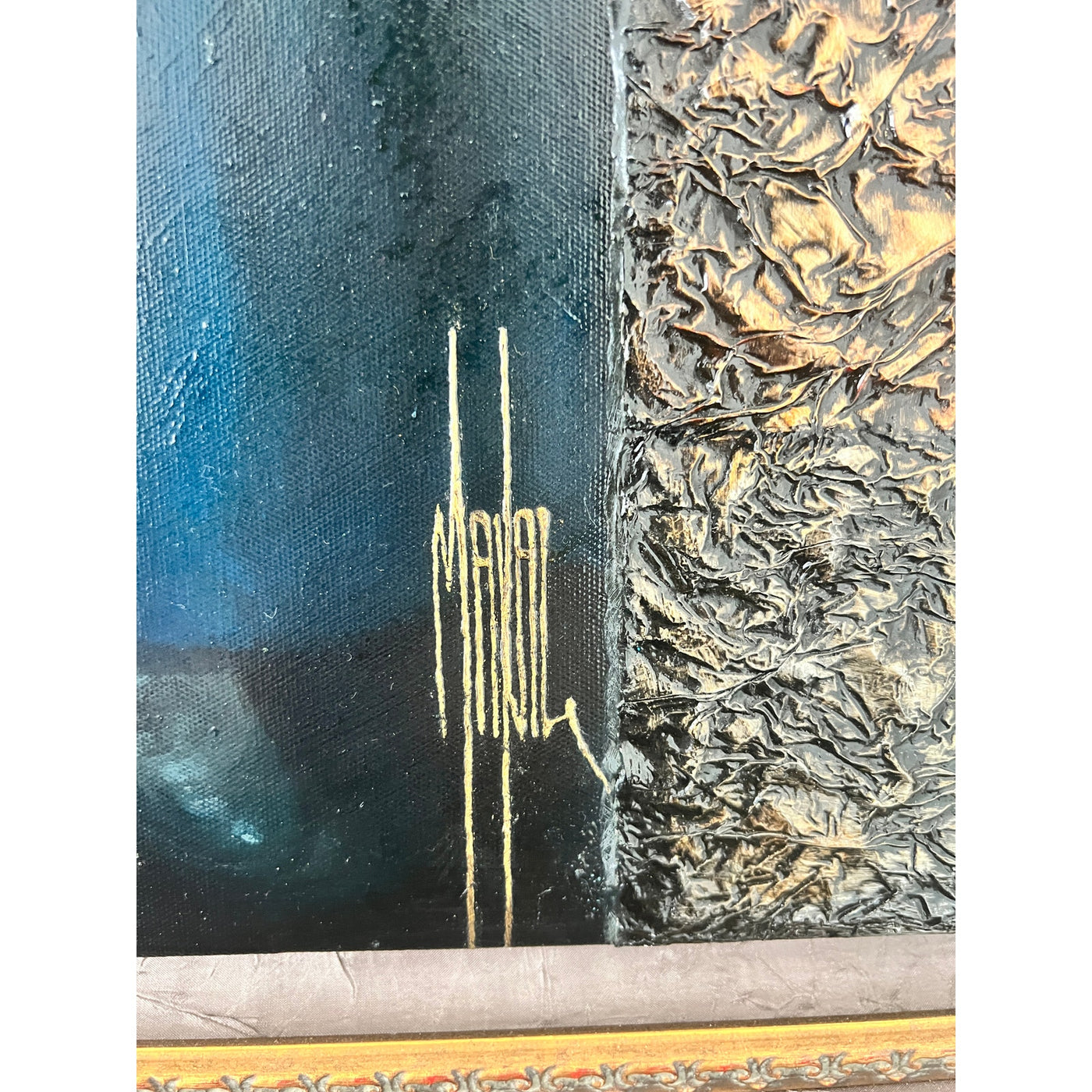 Manaz Textured Wall Art – “Cellist”