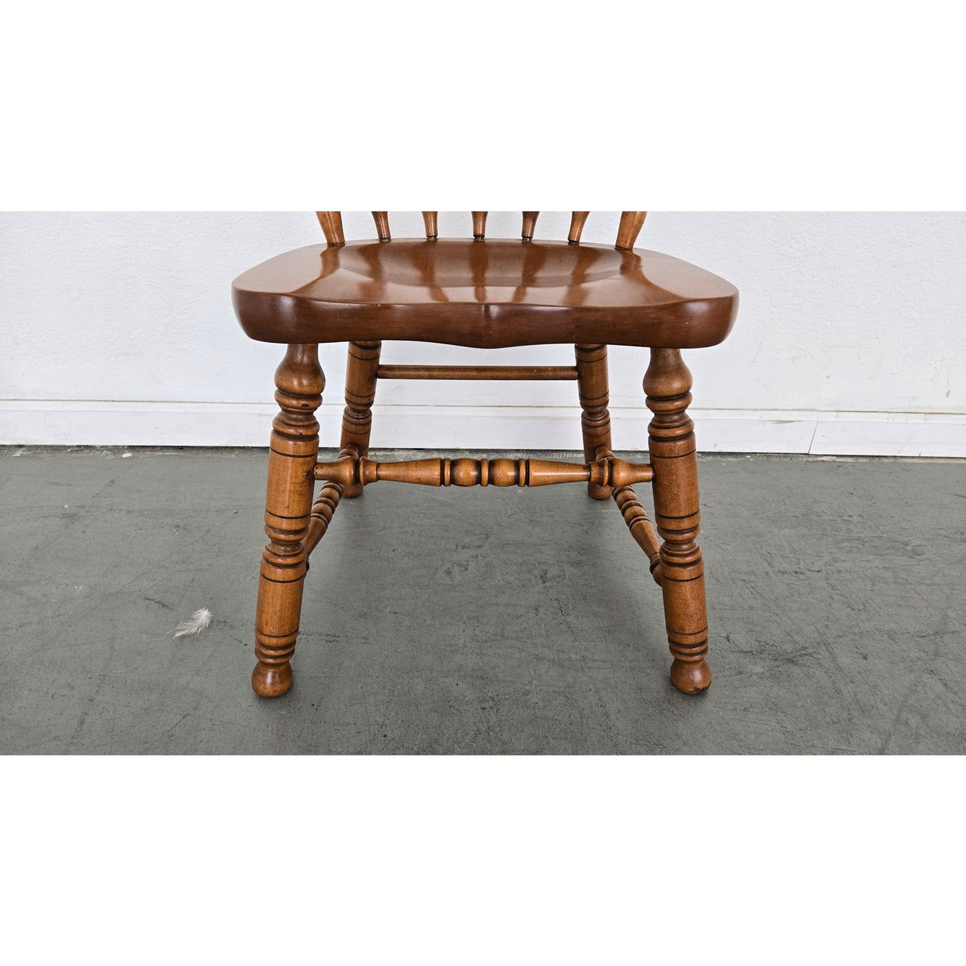 Vintage Tell City Solid Maple Colonial Spindle Back Side Chair (Set of 6)