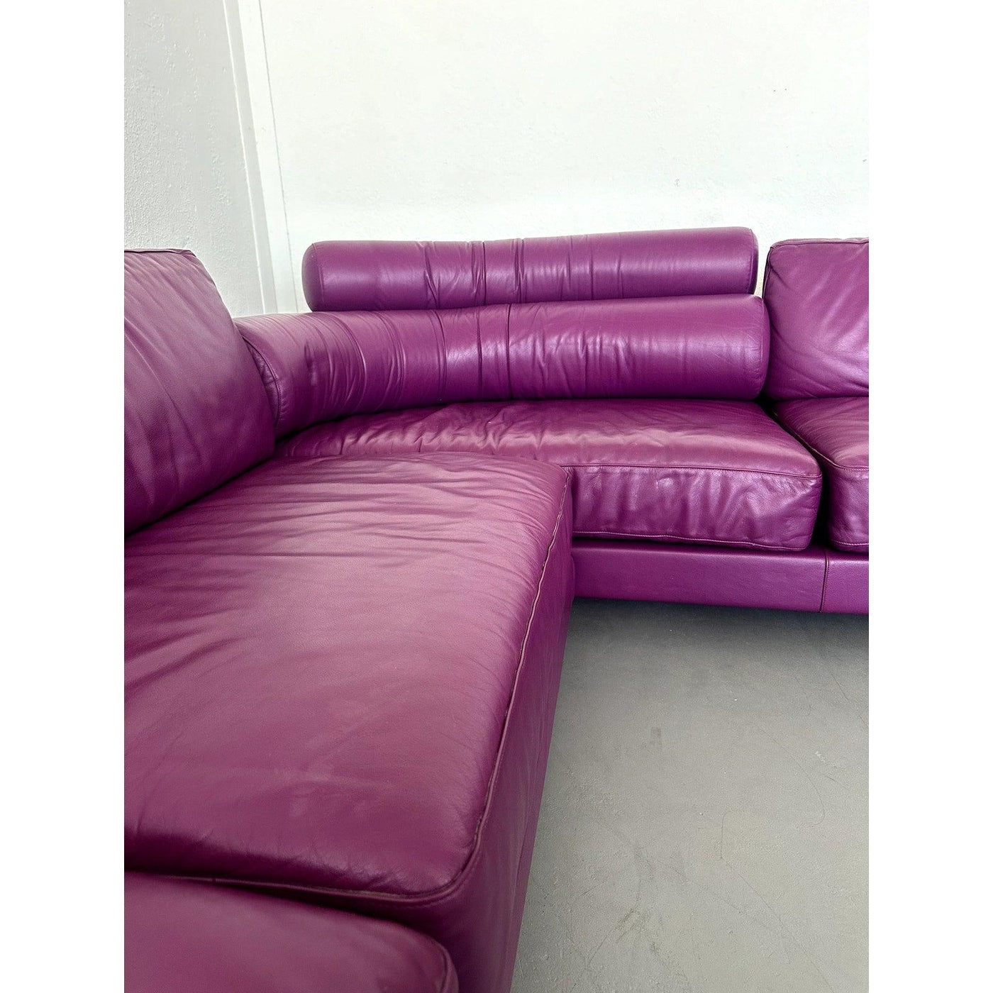 i4 Mariani Leather Sofa