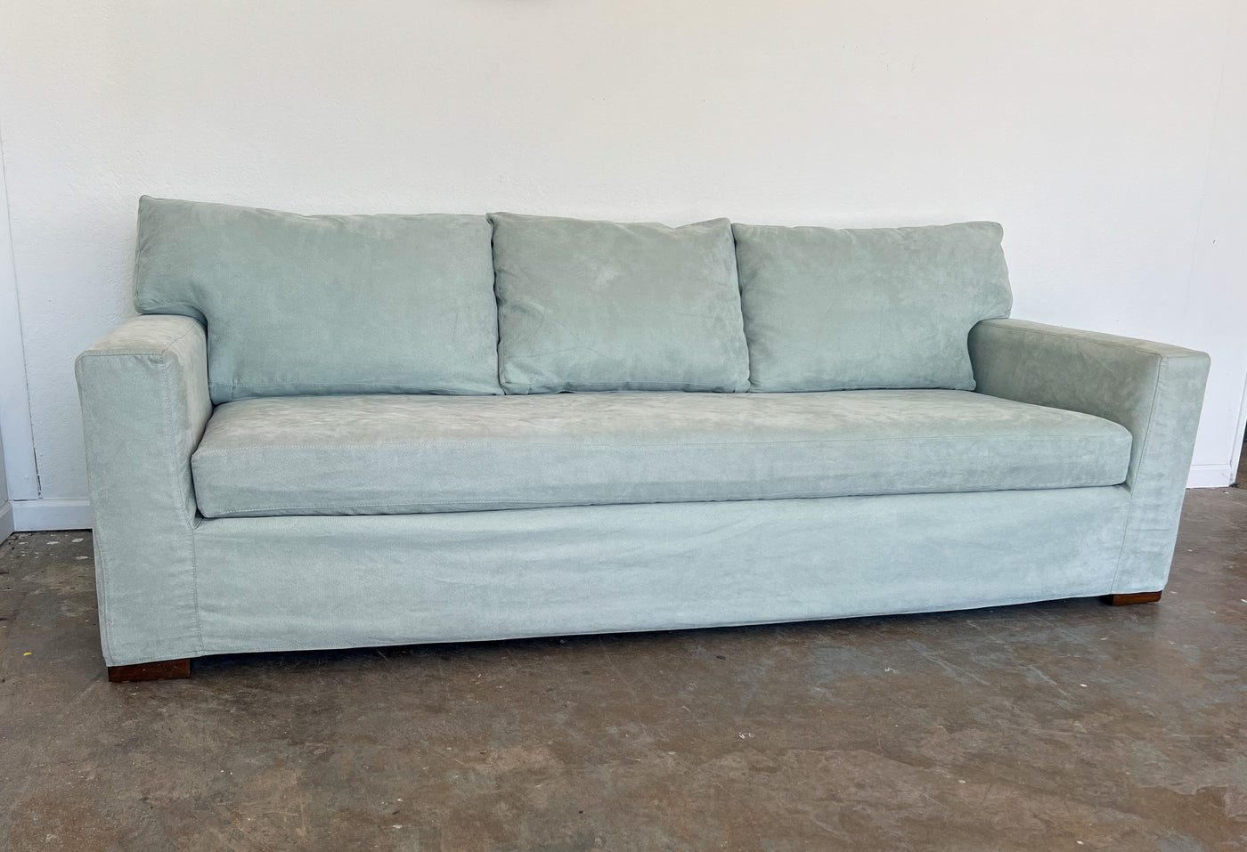 Monarch Slipcover Sofa
