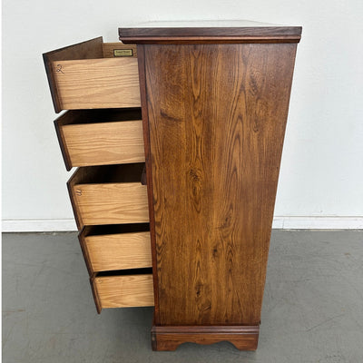 Vintage Broyhill Lenoir House 5-Drawer Oak Dresser