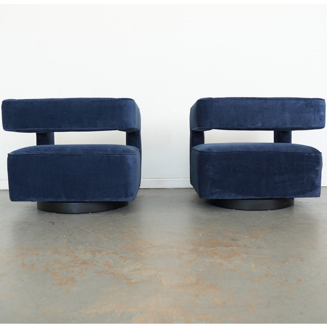 Restoration Hardware Drew Swivel Chair (Set of 2)