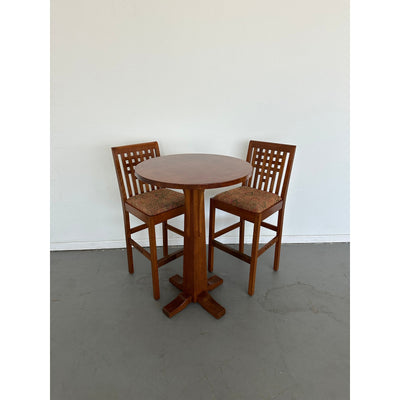 Stickley Furniture 21st Century Collection Bistro Table & Bar Stools