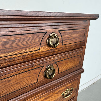 Vintage Broyhill Lenoir House 5-Drawer Oak Dresser