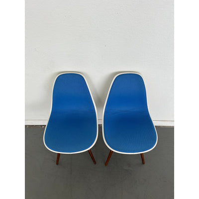 Herman Miller Eames Molded Plastic Side Chair (Set of 4)