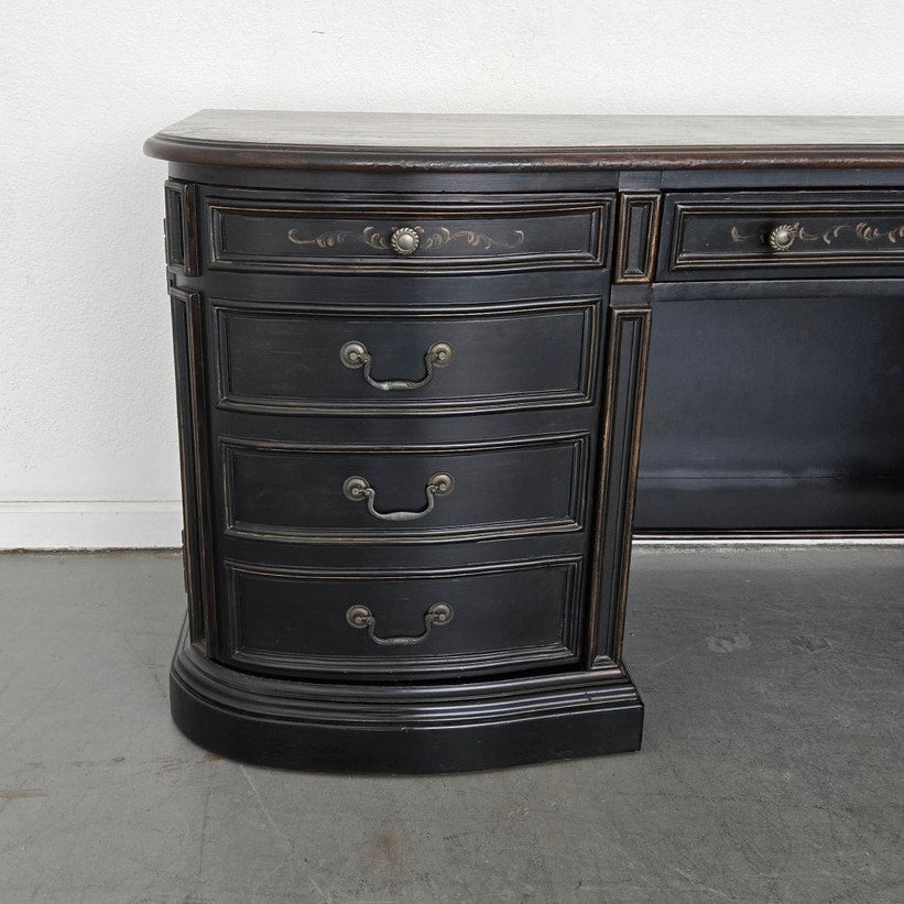 Hooker Furniture Seven Seas Executive Desk