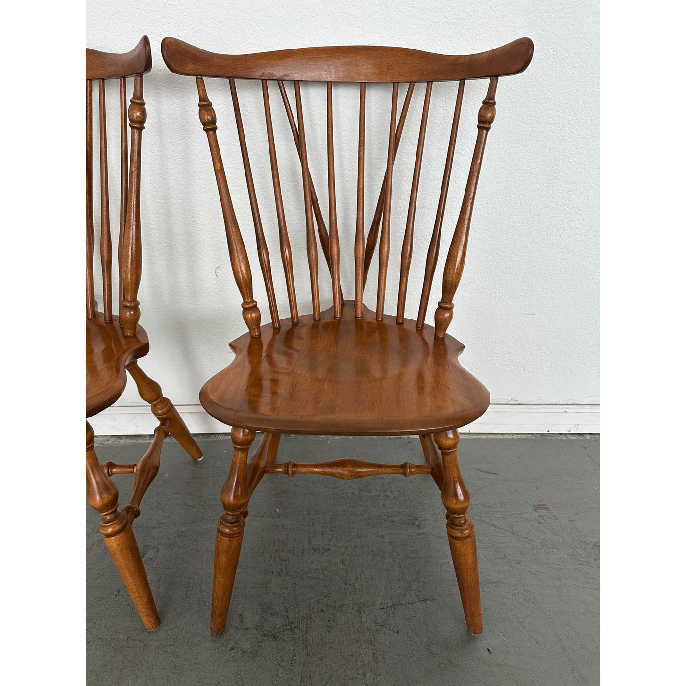 Vintage Fan Back Windsor Side Chairs (Set of 2)