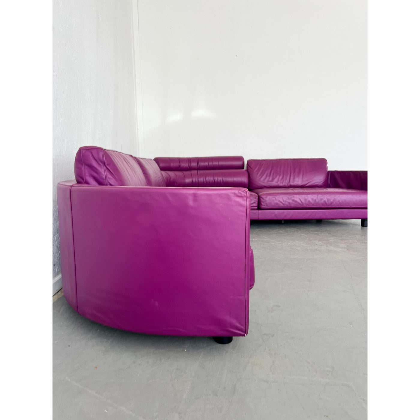 i4 Mariani Leather Sofa