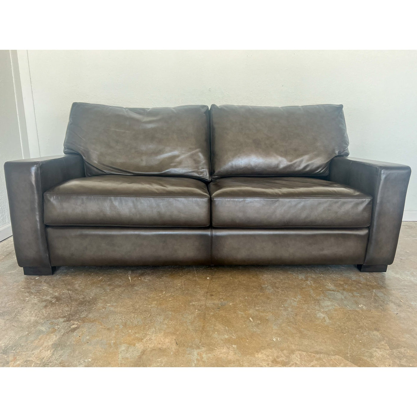 Pottery Barn Turner Square Arm Leather Sofa