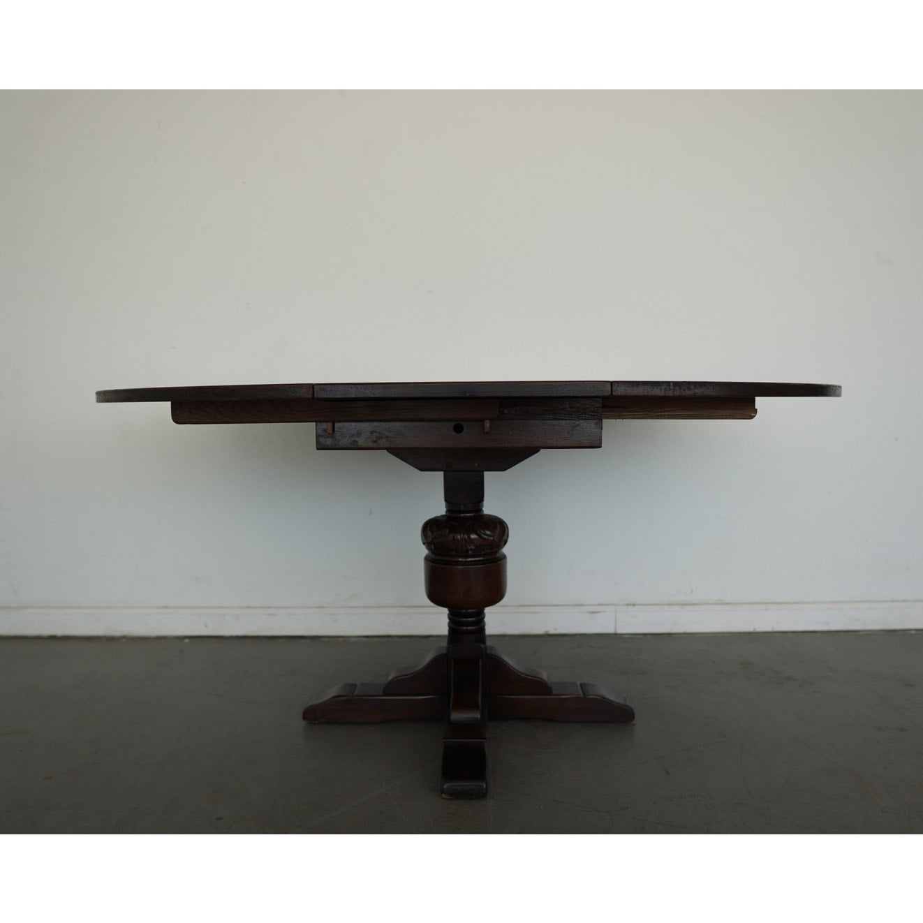 Vintage Jaycee English Oak Extendable Pedestal Dining Table
