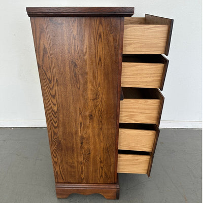 Vintage Broyhill Lenoir House 5-Drawer Oak Dresser
