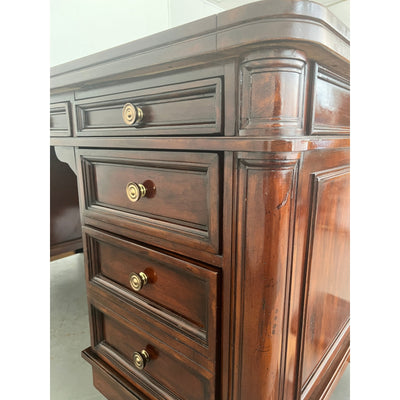 Hooker Furniture Leesburg Executive Desk