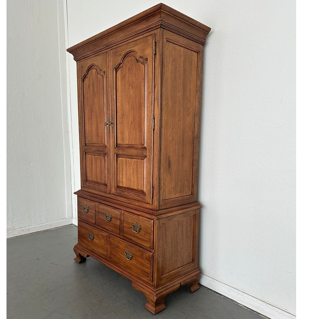 Vintage Thomasville Fisher Park Armoire