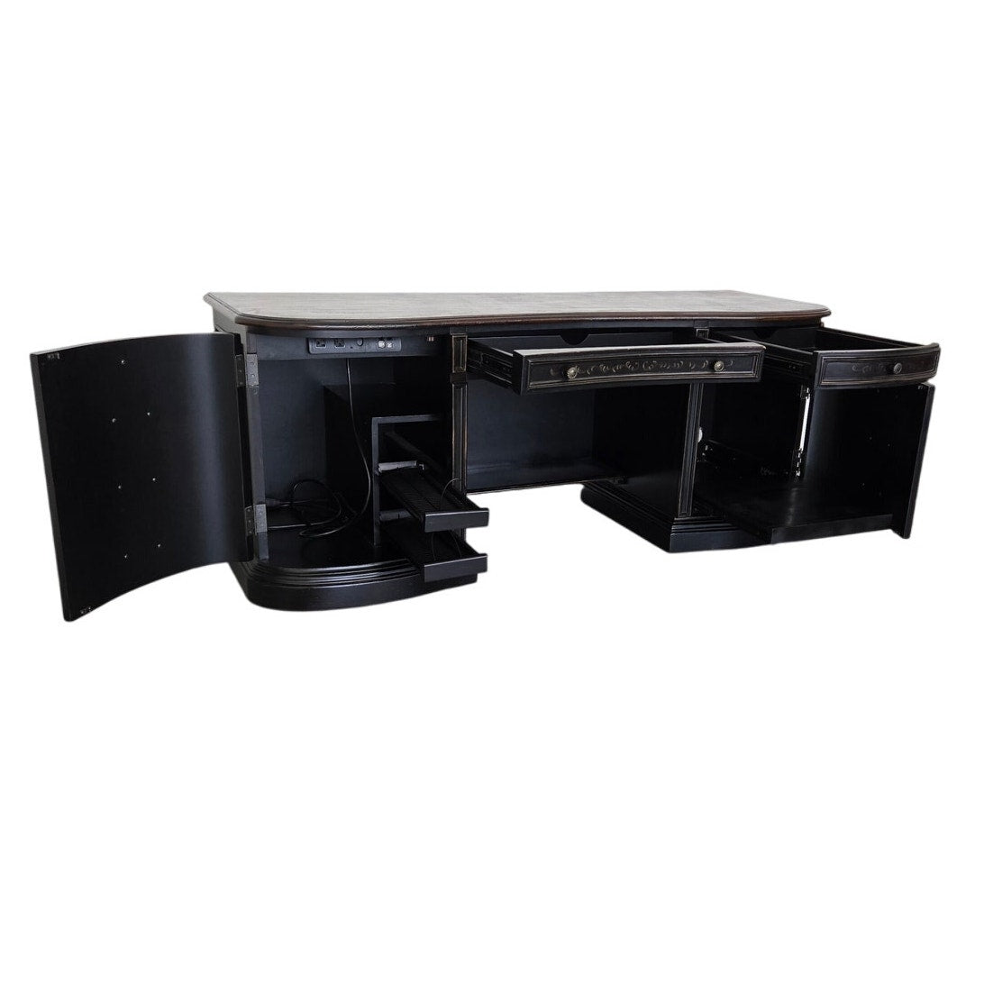 Hooker Furniture Seven Seas Executive Desk